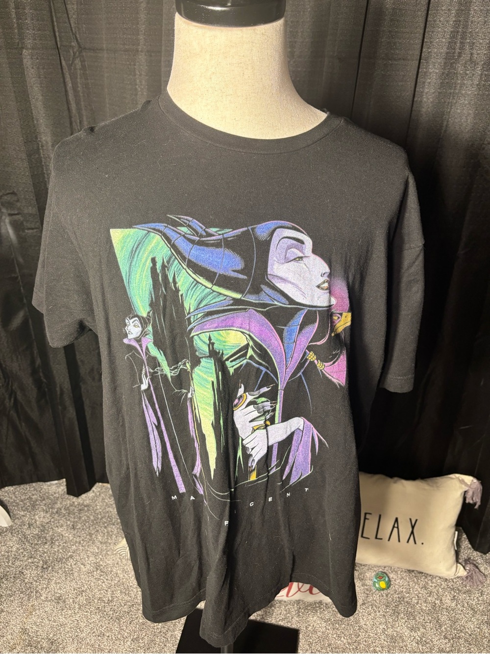 Disney Men's Black Maleficent Graphic Tee with Purple & Green Accents Size XL
